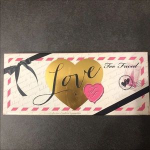 🆕 Too faced love palette